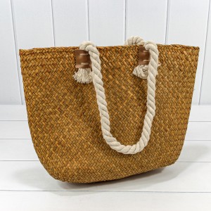 Корзина плетёная      