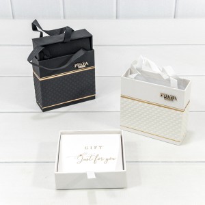 Коробка Квадратная     